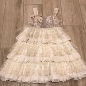 Girls lace special occasion dress